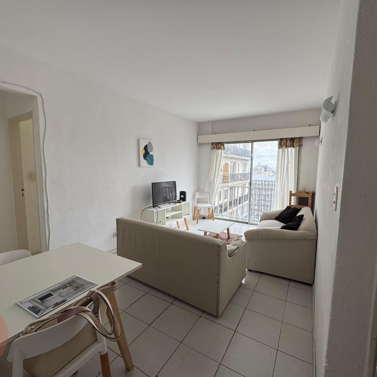 Descubre este encantador departamento, ideal para quienes buscan comodidad y accesibilidad.