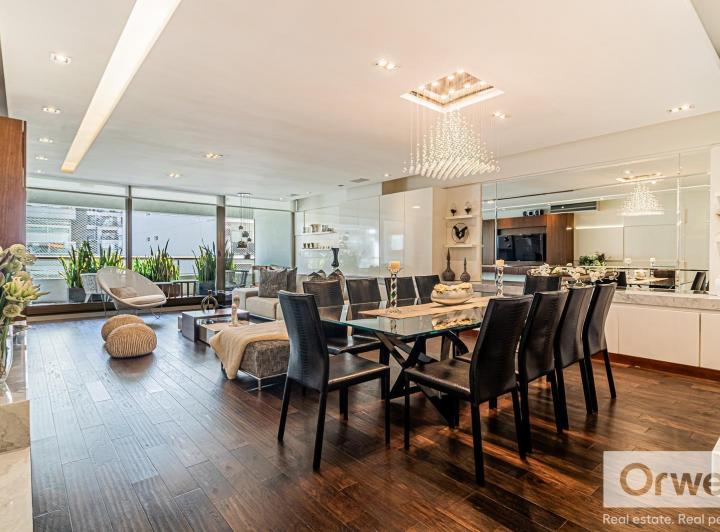 Departamento · 245m² · 5 Ambientes · 2 Cocheras