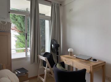 Casa · 80m² · 3 Ambientes · 1 Cochera · Duplex en Venta en Gonnet