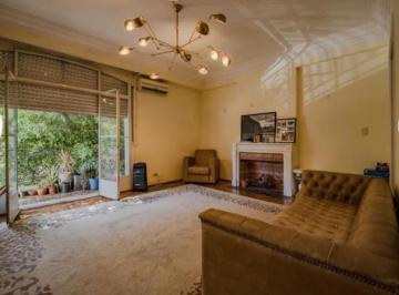 PH · 275m² · 6 Ambientes · Venta de PH, en Villa Gral Mitre