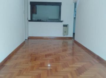 Departamento · 55m² · 2 Ambientes · Departamento en Alquiler Dos Ambientes en Quilmes Centro
