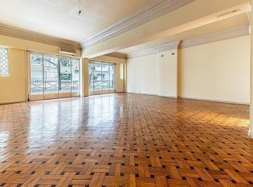 Departamento · 250m² · 4 Ambientes · Venta a Reciclar - Excelente Piso de Categoría - 250 m² - 3 Dorm. - Dependencia - Patio Balcón
