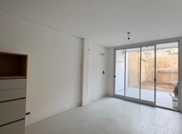 Departamento · 45m² · 1 Ambiente · 1 Cochera · Departamento Monoambiente a Estrenar con Jardín, Galería, Cochera y Baulera - en Venta - Quilmes