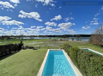 Casa · 297m² · 6 Ambientes · 6 Cocheras · Casa en Venta en El Barrio San Isidro Labrador | Villa Nueva | Tigre