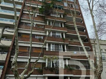 Departamento de 2 ambientes, General San Martín · Departamento 2 Ambientes en El Centro de Villa Ballester!