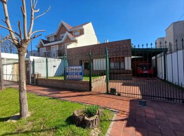 Casa de 4 ambientes, Quilmes · Casa 4 Ambientes Sarratea 1063 Quilmes