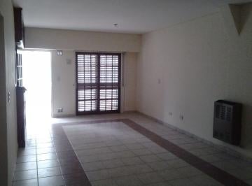 Departamento de 7 ambientes, Neuquén · Se Alquilan 3 Triplex en Zona S. Genoveva - Neuquen