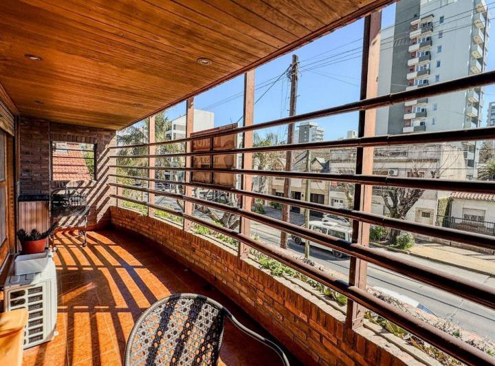 Departamento · 120m² · 4 Ambientes · 1 Cochera