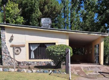 Casa · 98m² · 3 Ambientes · 2 Cocheras · Venta Cabaña (Casa) Las Vegas - Potrerillos - Mza