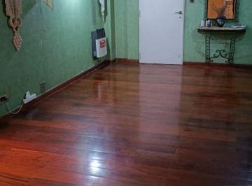 Departamento de 4 ambientes, Lomas de Zamora · Alquiler de Departamento con Tres Dorm. en Temperley Sin Expensas