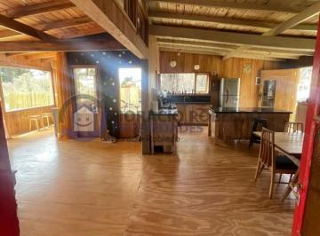Casa · 800m² · 4 Ambientes · Casa en Chapadmalal Para 8 Personas Entre El Campo y El Mar