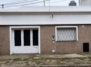 PH · 66m² · 3 Ambientes · 1 Cochera · Venta Casa PH Amundsen 2800 1 Dormitorio Cochera