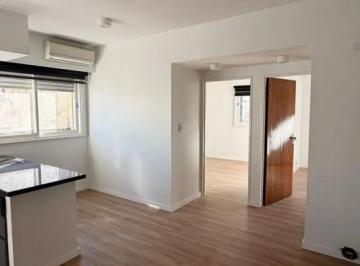 Departamento · 54m² · 3 Ambientes · Venta Departamento 3 Amb Refaccionado en Sarmiento 1400, San Nicolas
