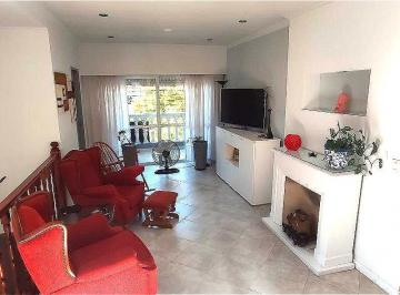 PH · 84m² · 4 Ambientes · Venta, PH, 4 Ambientes, Balcón, Patio, Terraza, Ramos Mejía.