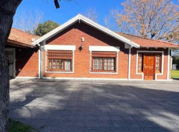 Casa de 5 ambientes, Ezeiza · Casa Quinta en Ezeiza 120 m² Cubiertos, Lote de 1300 m, con Pileta