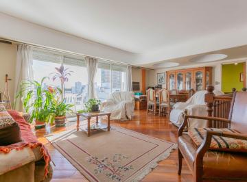 Departamento · 141m² · 5 Ambientes · Depto 5 Amb Venta Almagro Terraza Propia Balcón