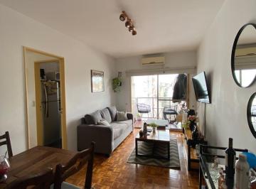 Departamento · 38m² · 2 Ambientes · 2 Ambientes en Piso 8 con Vista Abierta Al Frente en Hipólito Yrigoyen 2900