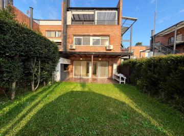 Departamento · 65m² · 3 Ambientes · 1 Cochera · Departamento en Venta - 3 Ambientes Tipo Casa en Dos Plantas
