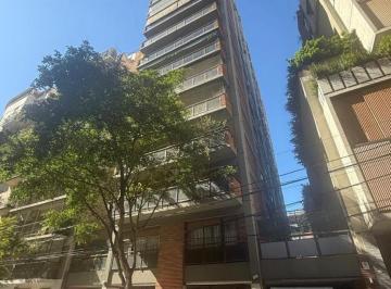 Departamento · 35m² · 1 Ambiente · 1 Cochera · Departamento de un Ambiente Divisible. Muy Luminoso. Piso Alto. con Cochera. Apto Profesional