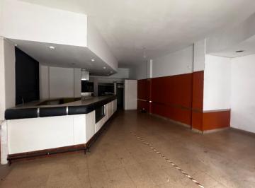 Local comercial · 200m² · Local en Alquiler 200 m² en Congreso