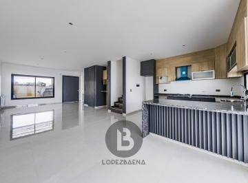Casa · 155m² · 6 Ambientes · Casa Tipo Dúplex en La Calandria
