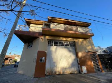Casa · 342m² · 5 Ambientes · Galpón + Casa 5amb Potencial Comercial Torcuato