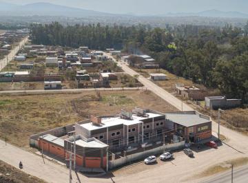 RLF-RLF-463_2 · Locales Comerciales y Oficinas en Alquiler