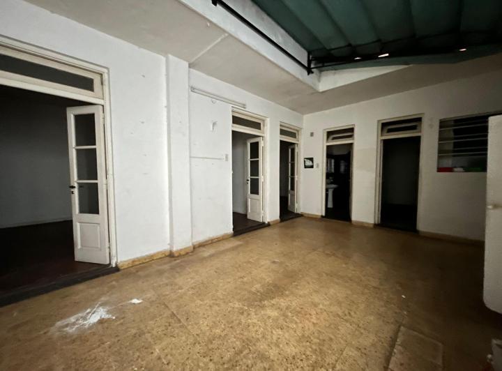 Casa · 226m² · 4 Ambientes · 1 Cochera