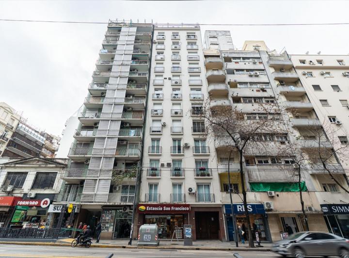 Departamento · 164m² · 5 Ambientes · 1 Cochera