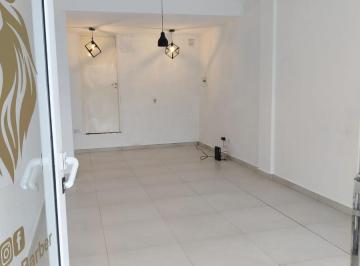 Local comercial · 35m² · 2 Ambientes · Local en Alquiler Apto Varios Destinos