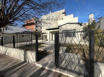 Foto · Carlos Paz - 3 Dorm. - Quincho con Asador
