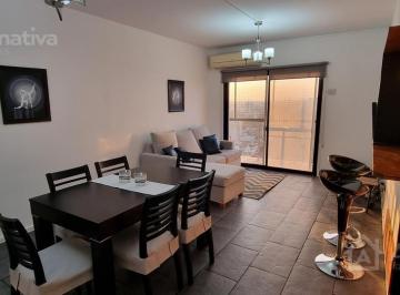 Departamento · 90m² · 4 Ambientes · Alquiler Temporario Mensual en Buenos Aires