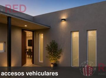 Casa · 190m² · 5 Ambientes · Vende Casa en Pozo en Confluencia - Neuquén
