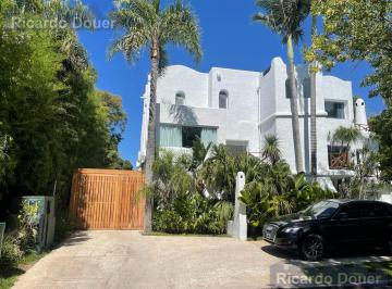 Casa · 342m² · Excelente Casa en Boating Club