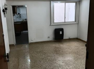 Departamento de 3 ambientes, Caballito · Alquiler 3 Ambientes Bajas Expensas en Caballito