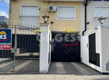 Departamento · 70m² · 4 Ambientes · 1 Cochera · Duplex Al Fte 4 Amb C Garage en Villa Luzuriaga