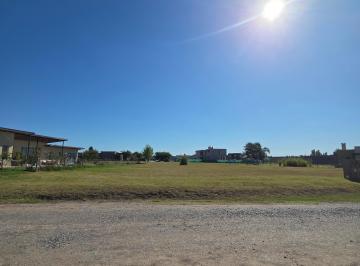 Terreno , Pilar · Dueño Vende - Lote 239 en Medal Cc - Escucho Ofertas!