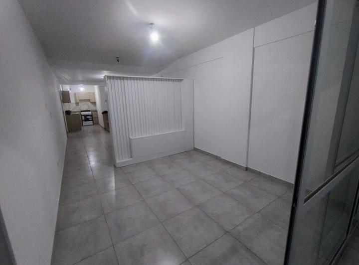 Monoambiente Divido Similar a Dos Ambientes a Estrenar