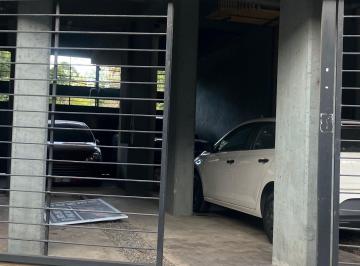 Garage , Caballito · Cochera Cubierta Parque Centenario