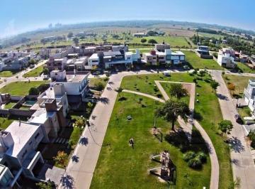 Foto · Lote en Venta Colinas de Manantiales 250 m² - Apto Duplex