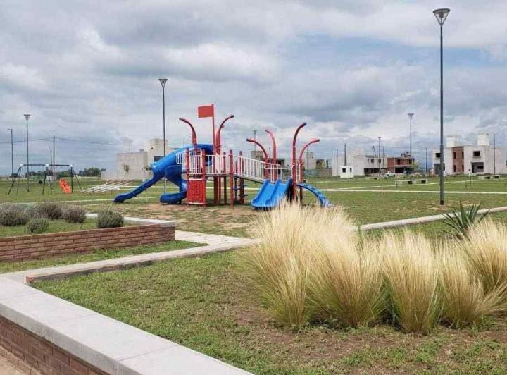 Terreno · 258m² · 1 Ambiente