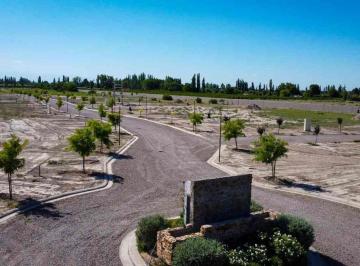 Terreno · 587m² · Lote D11 Barrio Privado Villa Robert San Martin