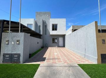 Casa · 75m² · 3 Ambientes · Venta Duplex 2 Dorm. - Rio Tercero Córdoba