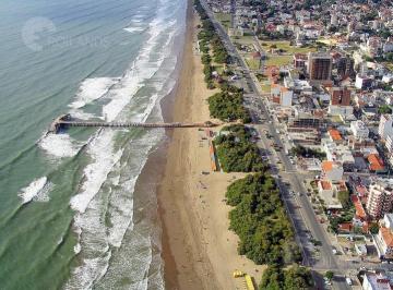 Terreno · 600m² · Venta Gran Lote de 600 m² | Centro de Santa Teresita Cerca del Mar