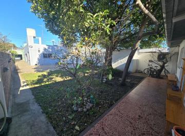 Casa de 7 ambientes, San Isidro · 2 Casas - 4 Dorm. - 3 Baños - Cocina - Quincho - Jardín - Cochera