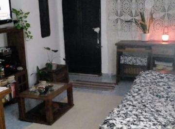 Departamento de 2 ambientes, Avellaneda · Departamento Tipo PH