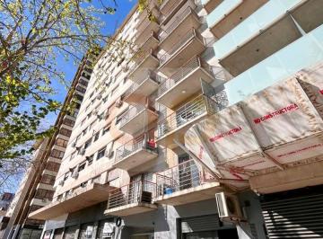 Oficina comercial · 32m² · 1 Ambiente · U$s 59.000 - 1 Amb - Constitución - Bernardo Irigoyen 1100 (Rog - D)