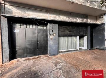 Foto · Ducasse (Ramirez de Velazco 852) - Venta Galpon / Deposito y Oficina de 211 m².
