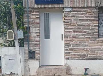 Departamento de 2 ambientes, Lomas de Zamora · Departamento de 31 m² con 1 Dormitorio en Venta en Banfield