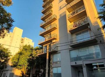 Departamento · 55m² · 2 Ambientes · Precioso Departamento de 1 Dormitorio en Alquiler - en El Centro de La Ciudad de